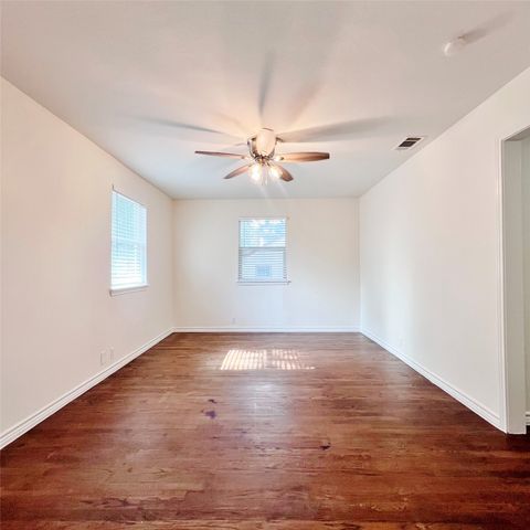 1903 Dryden Drive, Dallas, TX 75211