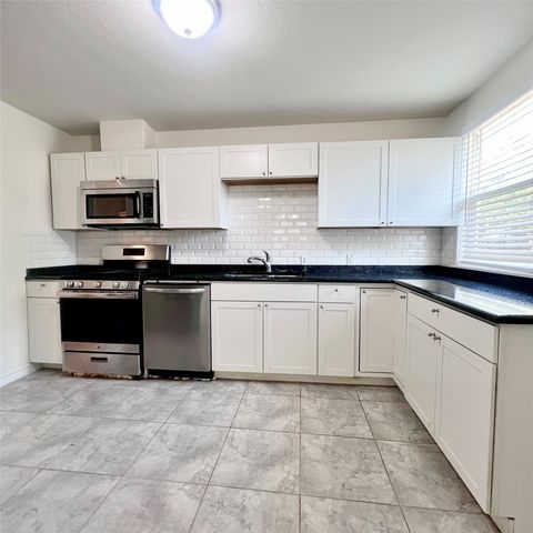 1903 Dryden Drive, Dallas, TX 75211