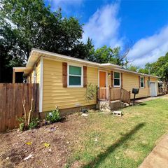 1903 Dryden Drive, Dallas, TX 75211