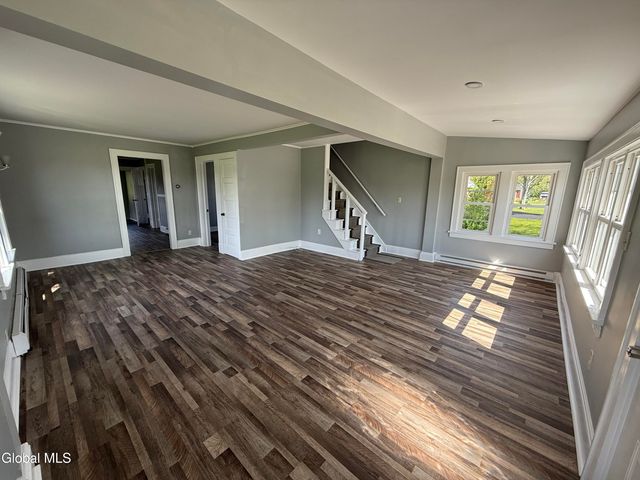 2727 Balltown Road, Niskayuna, NY 12309