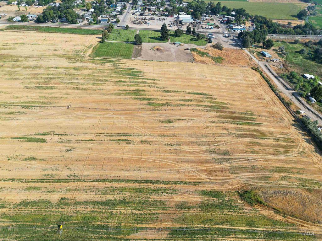 000 Simplot Blvd. - Royal Ridge Subdivision, Greenleaf, ID 83626 photo 7