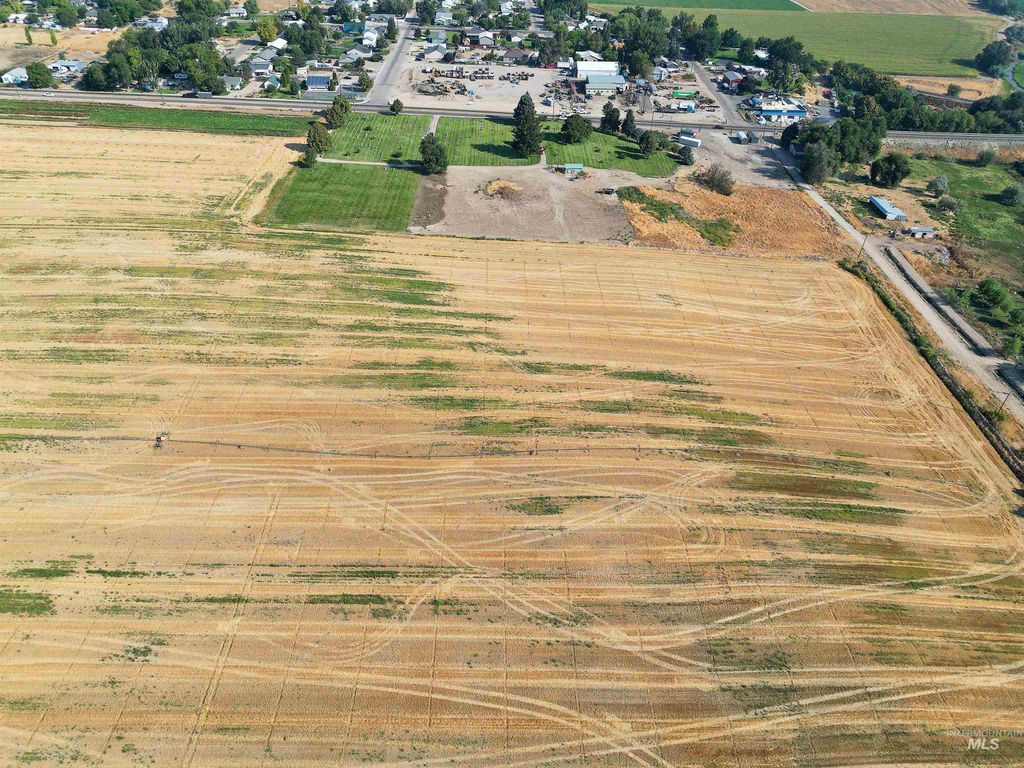 000 Simplot Blvd. - Royal Ridge Subdivision, Greenleaf, ID 83626 photo 8