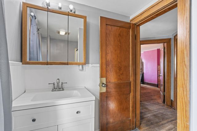 238 N Ogden Avenue, Columbus, OH 43204