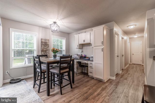 141 OXFORD BLVD, New Oxford, PA 17350