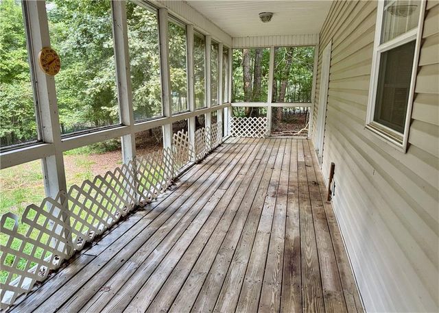 114 Deerfield Drive, Dahlonega, GA 30533