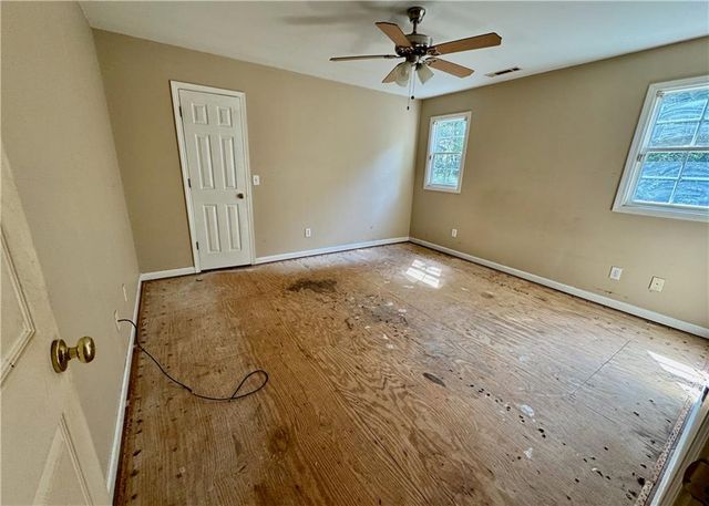 114 Deerfield Drive, Dahlonega, GA 30533