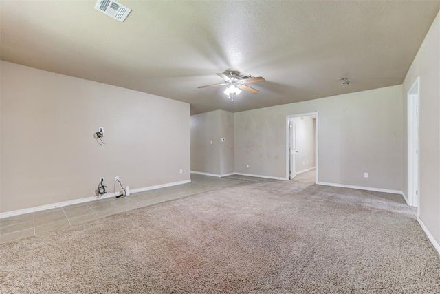 2203 NE 156th Avenue, Norman, OK 73026