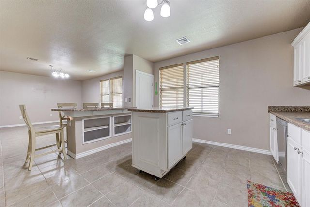 2203 NE 156th Avenue, Norman, OK 73026