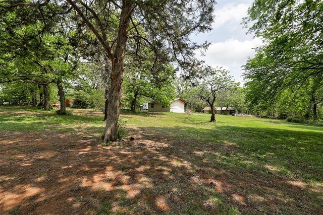 2203 NE 156th Avenue, Norman, OK 73026