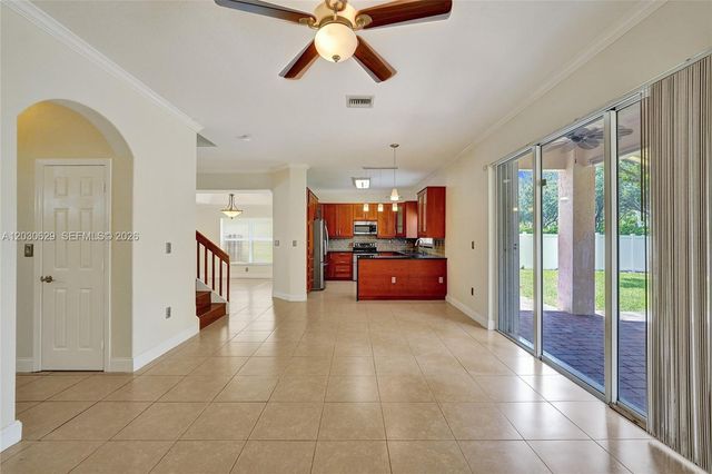1958 NW 171st Ave, Pembroke Pines, FL 33028
