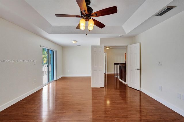 1958 NW 171st Ave, Pembroke Pines, FL 33028