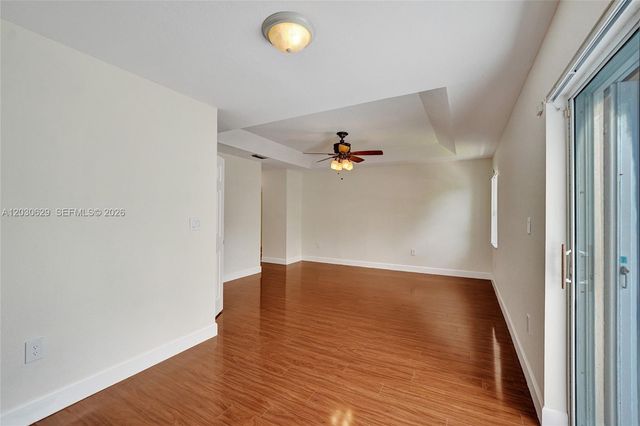 1958 NW 171st Ave, Pembroke Pines, FL 33028