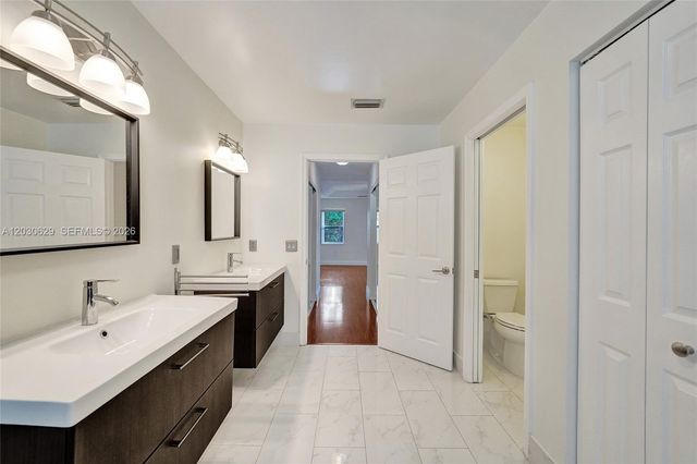 1958 NW 171st Ave, Pembroke Pines, FL 33028
