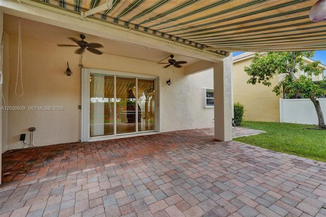 1958 NW 171st Ave, Pembroke Pines, FL 33028