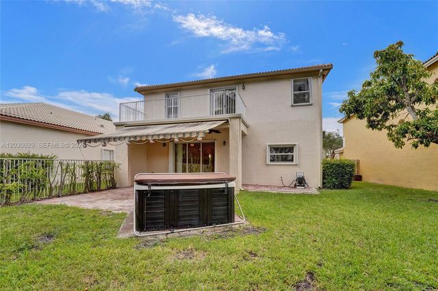 1958 NW 171st Ave, Pembroke Pines, FL 33028