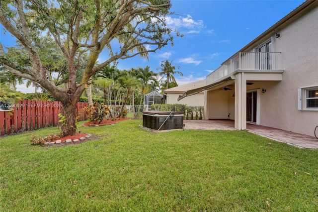 1958 NW 171st Ave, Pembroke Pines, FL 33028
