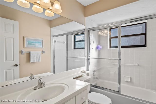 98 Grandview Boulevard, Lake Placid, FL 33852