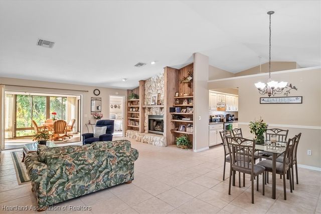 98 Grandview Boulevard, Lake Placid, FL 33852