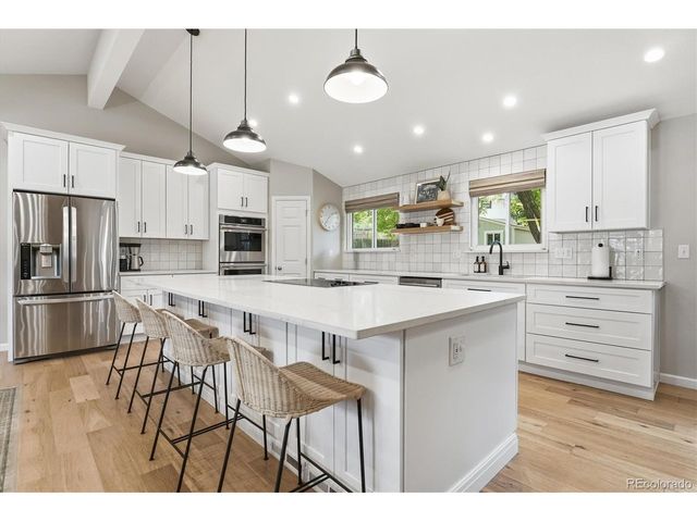 6068 S Locust Cir, Centennial, CO 80111