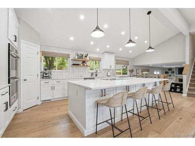 6068 S Locust Cir, Centennial, CO 80111