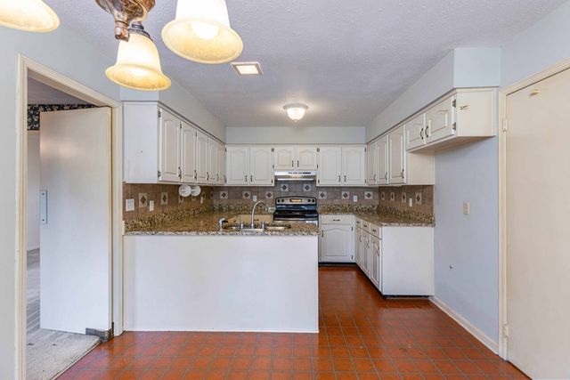 6104 Candlestick Loop, Columbus, GA 31909