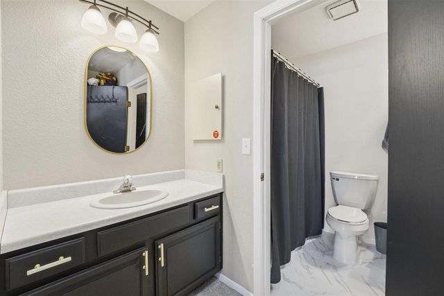 76 SPENCER VILLAGE COURT, Appleton, WI 54914