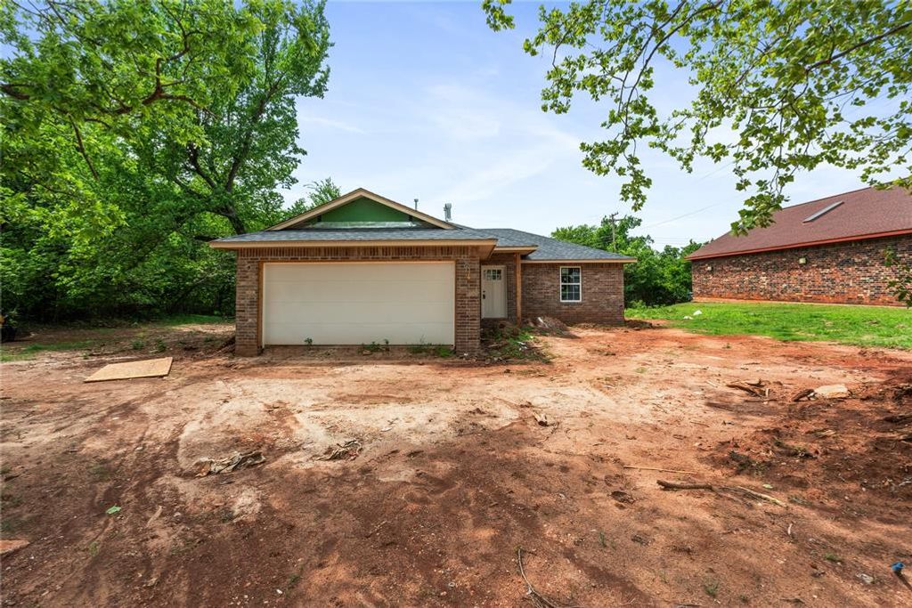 2145 N Everest Avenue, Oklahoma City, OK 73111