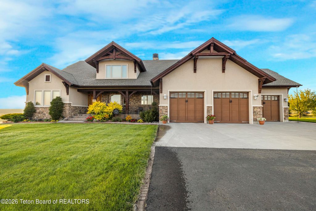 1618 W ASHTON HILL Loop, Ashton, ID 83420 photo 2