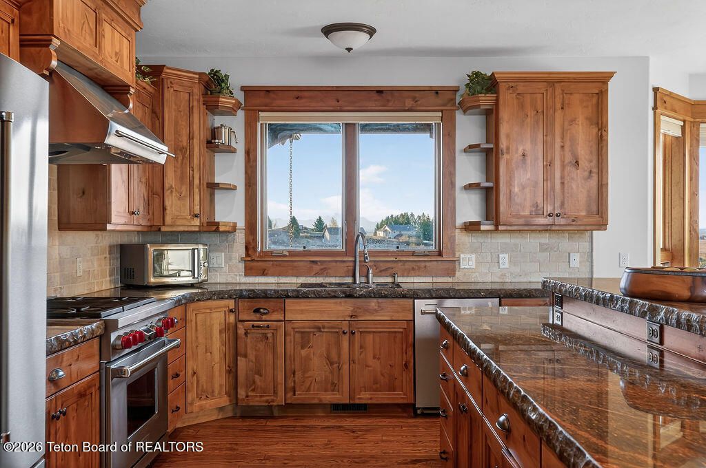 1618 W ASHTON HILL Loop, Ashton, ID 83420 photo 23