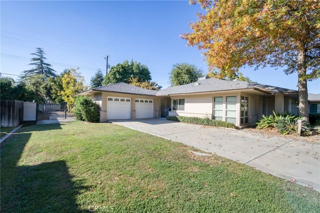 610 Park, Madera, CA 93637