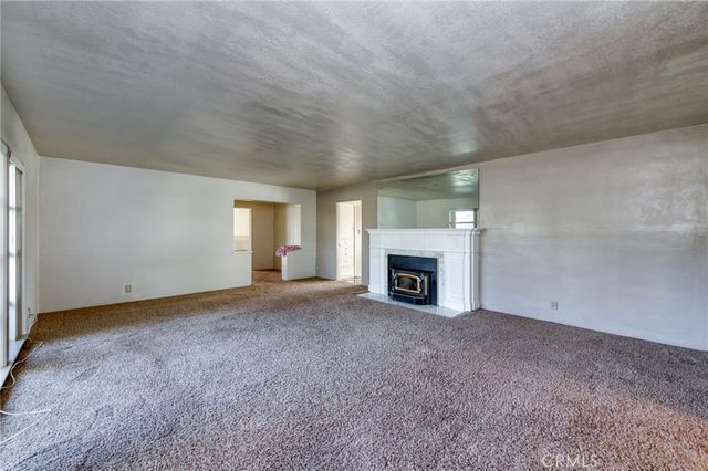 610 Park, Madera, CA 93637