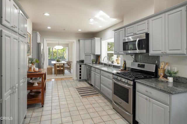 1525 Oak Meadow Lane, South Pasadena, CA 91030