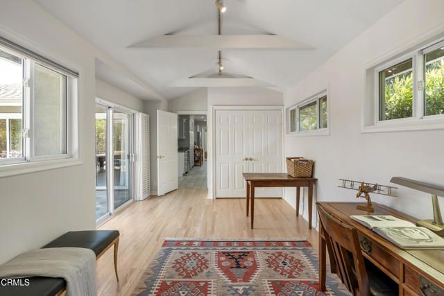 1525 Oak Meadow Lane, South Pasadena, CA 91030