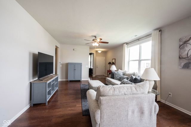 16524 Cava Drive, Fishers, IN 46037