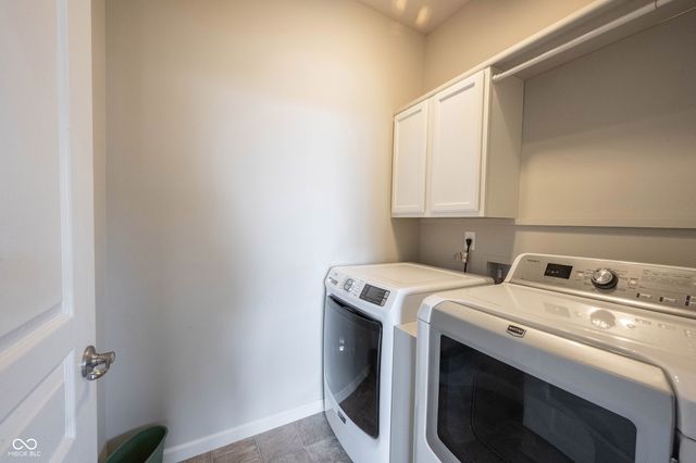 16524 Cava Drive, Fishers, IN 46037