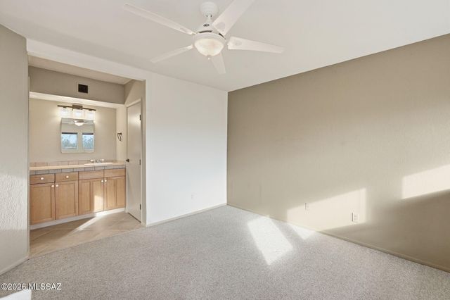 7610 E Callisto Cir Unit 49, Tucson, AZ 85715