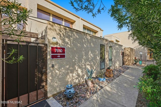 7610 E Callisto Cir Unit 49, Tucson, AZ 85715
