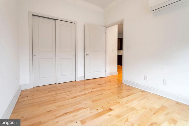 427-33 MONROE ST #201, Philadelphia, PA 19146