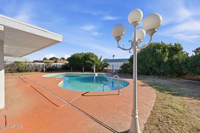 13809 N BLUE RIDGE Drive, Sun City, AZ 85351