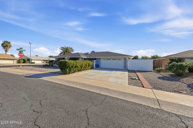 13809 N BLUE RIDGE Drive, Sun City, AZ 85351