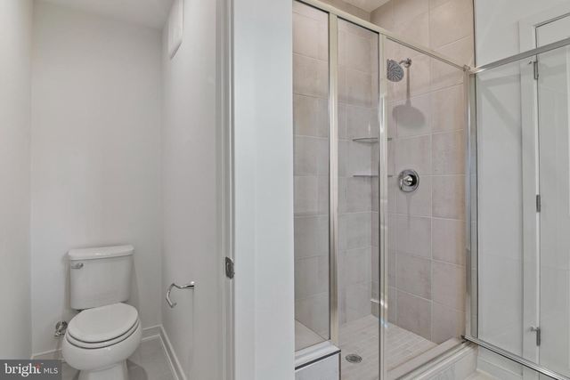 20935 BLUEBIRD SQ, Sterling, VA 20165