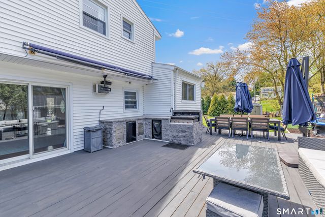 50 Ross Drive, Stratford, CT 06614