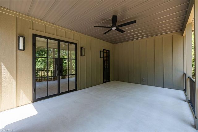 568 N Bunker Hill Road, Oak Ridge, NC 27310