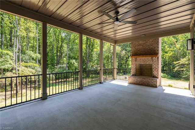 568 N Bunker Hill Road, Oak Ridge, NC 27310