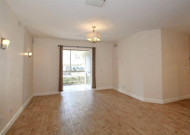 3001 LAUREL PARK LANE 105, Kissimmee, FL 34741