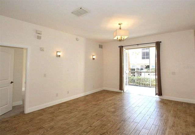 3001 LAUREL PARK LANE 105, Kissimmee, FL 34741