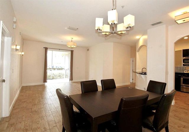 3001 LAUREL PARK LANE 105, Kissimmee, FL 34741