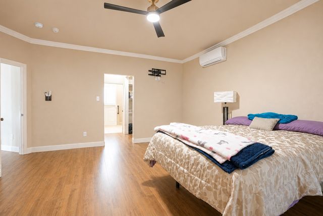 609 Trails End Court, Hurst, TX 76054