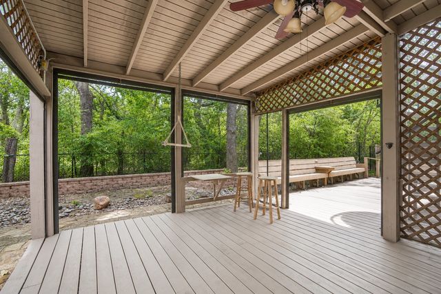 609 Trails End Court, Hurst, TX 76054