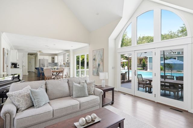 25 Hidden Valley Rd, Marshfield, MA 02050